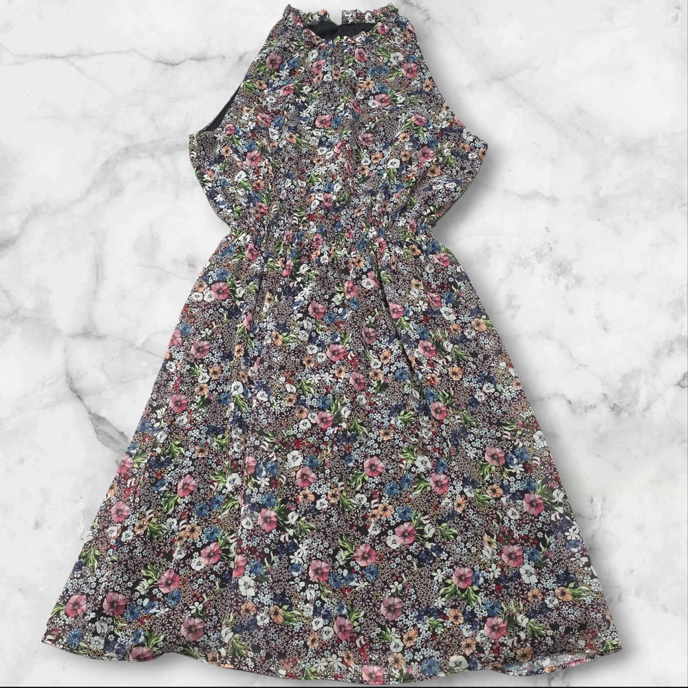 H&M Floral Woman's Sleeveless Dress Size 4-  B74